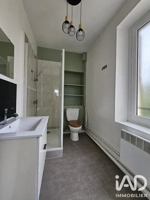 Badezimmer; tageslicht, renoviert