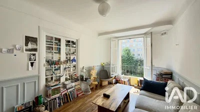 Wohnzimmer; blick, holzboden, tageslicht, moderner stil