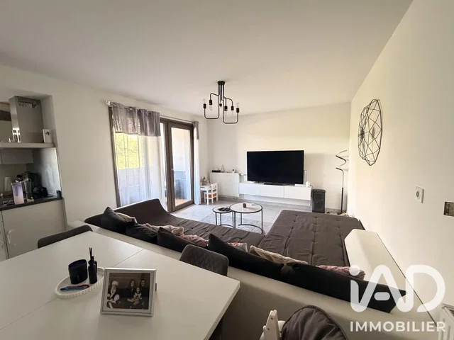Wohnzimmer; tageslicht, moderner stil