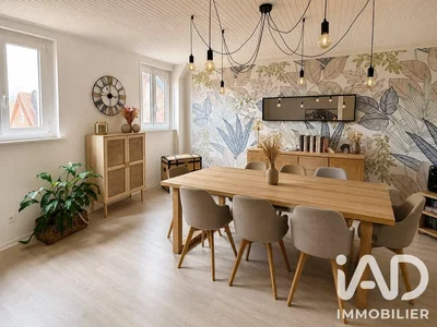 Esszimmer; holzboden, tageslicht, moderner stil