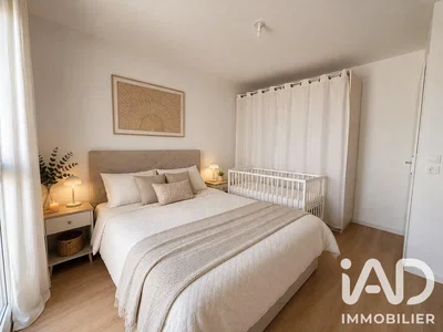 Chambre; parquet, lumière naturelle, style moderne