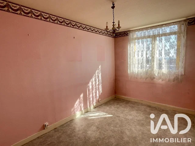 Bedroom; natural light, needs renovation