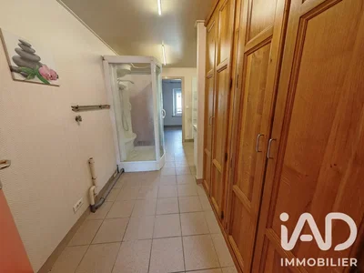 Bagno; pavimento in piastrelle, necessita ristrutturazione