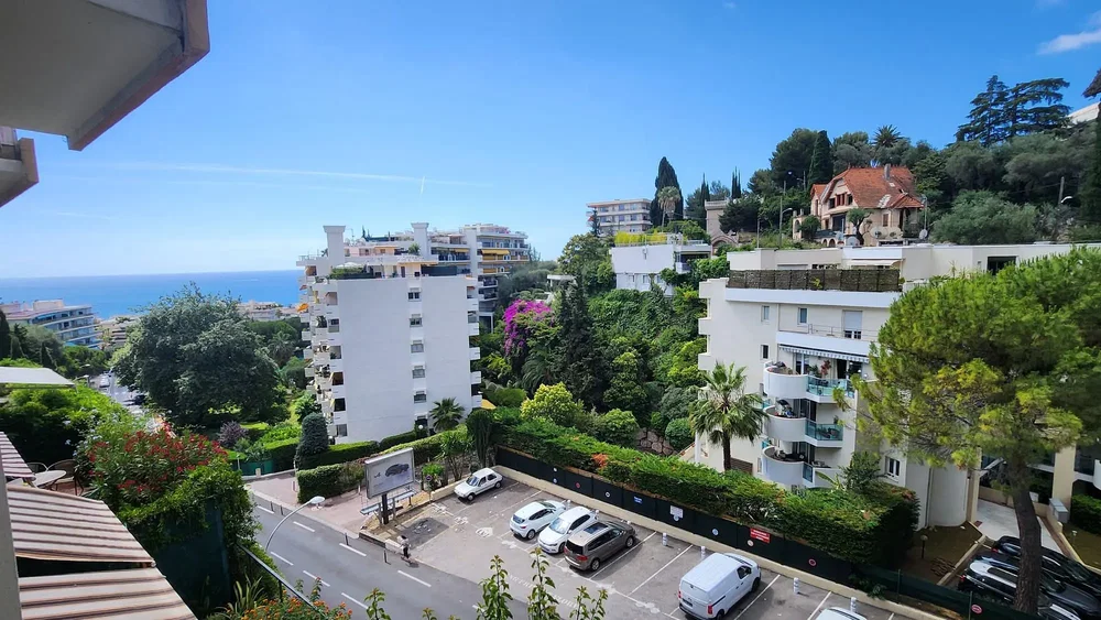 Balkon; manzara, doğal ışık