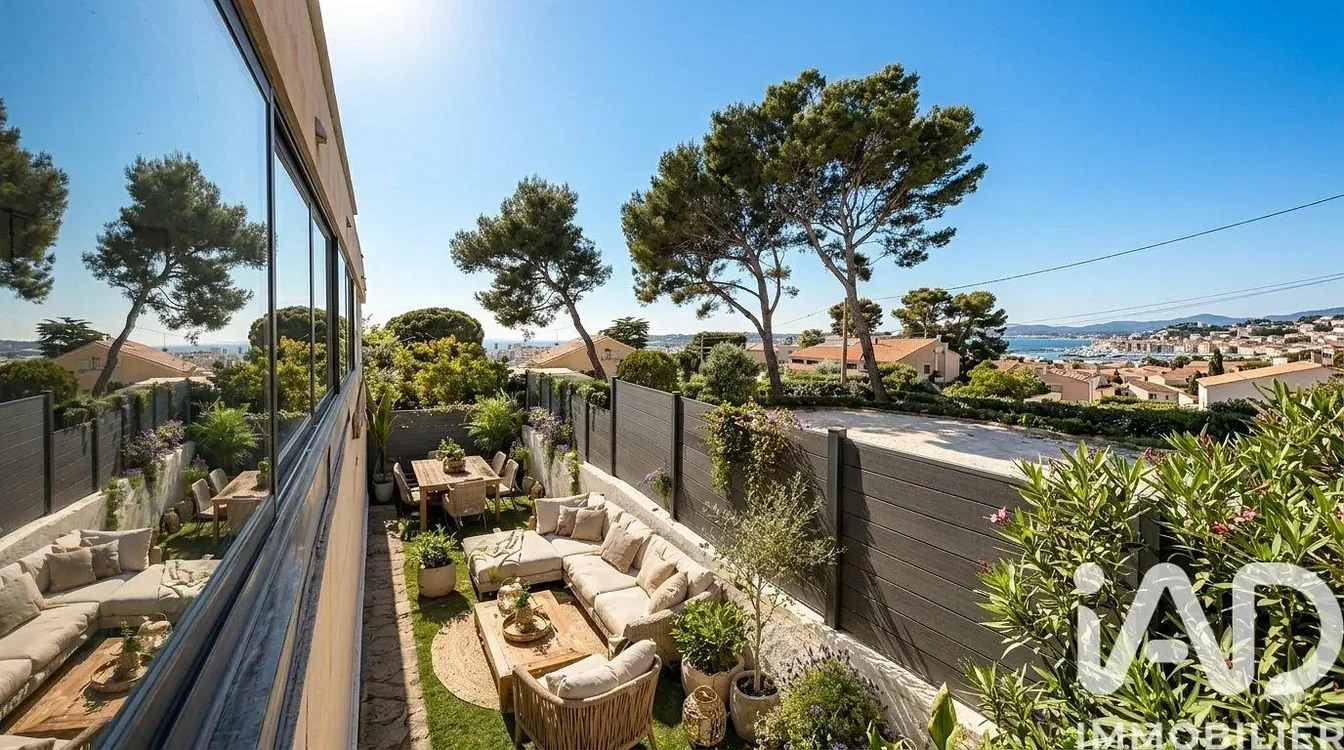 Terraço; vista, luz natural, estilo moderno