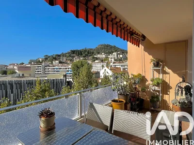 Balkon; manzara, doğal ışık