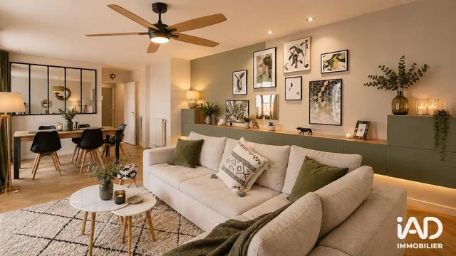 Woonkamer; natuurlijk licht, moderne stijl, houten vloer