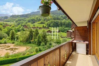 Balcon; vue, lumière naturelle