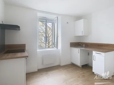 Küche; tageslicht, fliesenboden