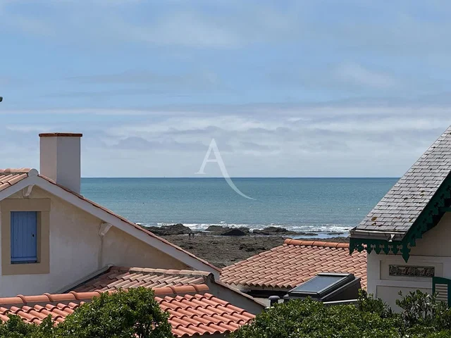 Casa e dintorni; vista, luce naturale