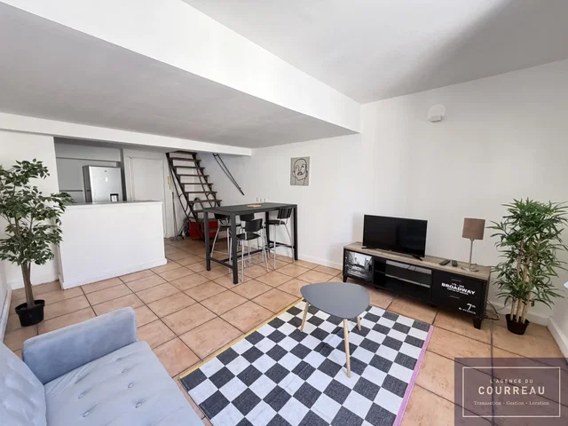 Living room; tile floor, natural light, modern style
