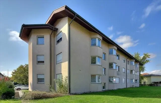 Haus und umgebung; blick, tageslicht