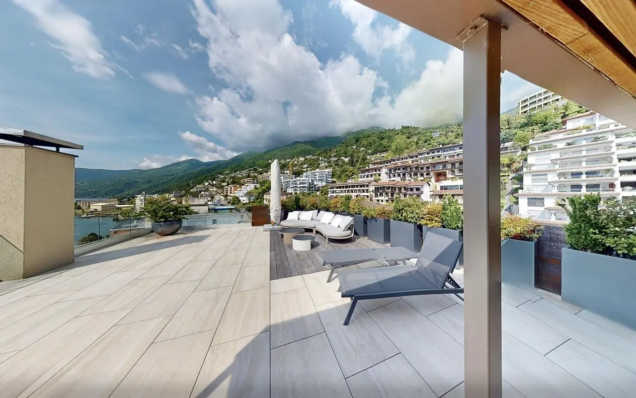 Terrasse; blick, fliesenboden, tageslicht