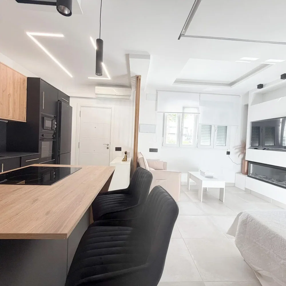 Kitchen; kitchen appliances, tile floor, natural light, modern style