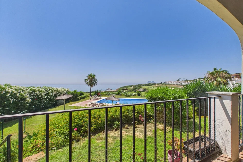 Balcone; vista, luce naturale