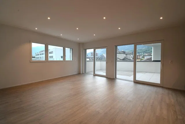 Wohnzimmer; holzboden, tageslicht, blick