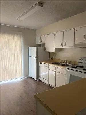 Cuisine; électroménager, carrelage