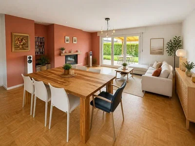 Salon; parquet, cheminée, lumière naturelle, style moderne