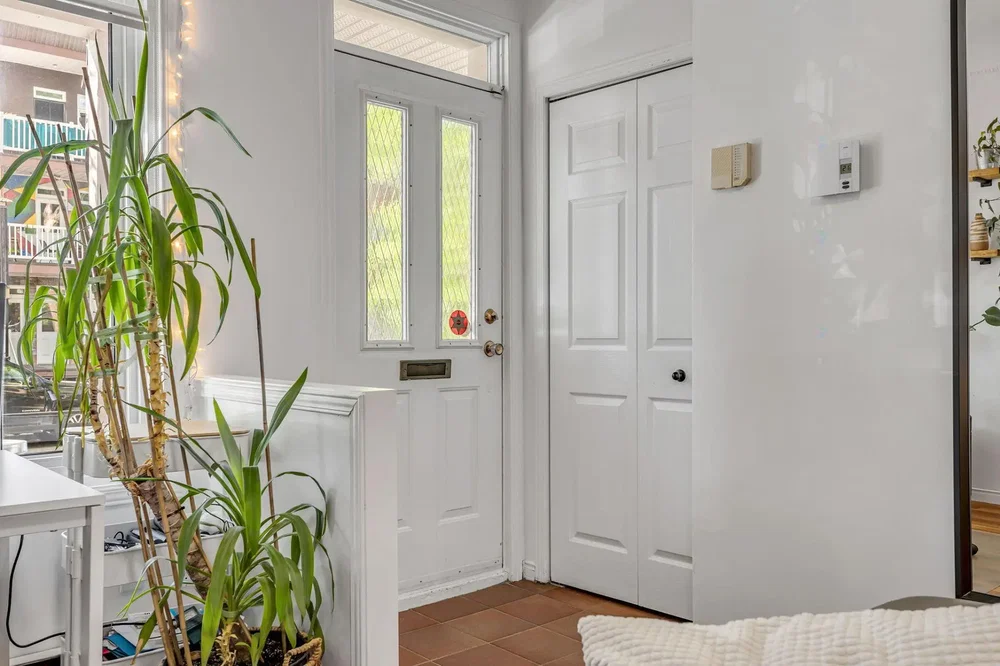 Living room; tile floor, natural light