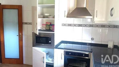 Кухиња; кухињски апарати, природно светло