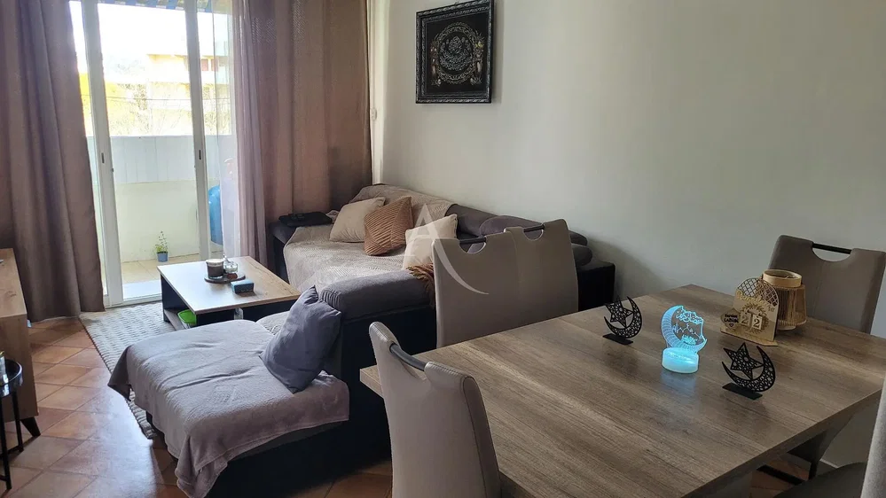 Σαλόνι; φυσικό φως, μοντέρνο στυλ