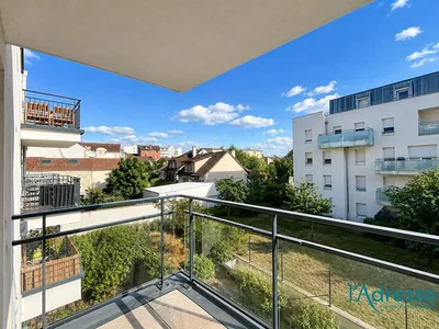 Balcon; vue, lumière naturelle