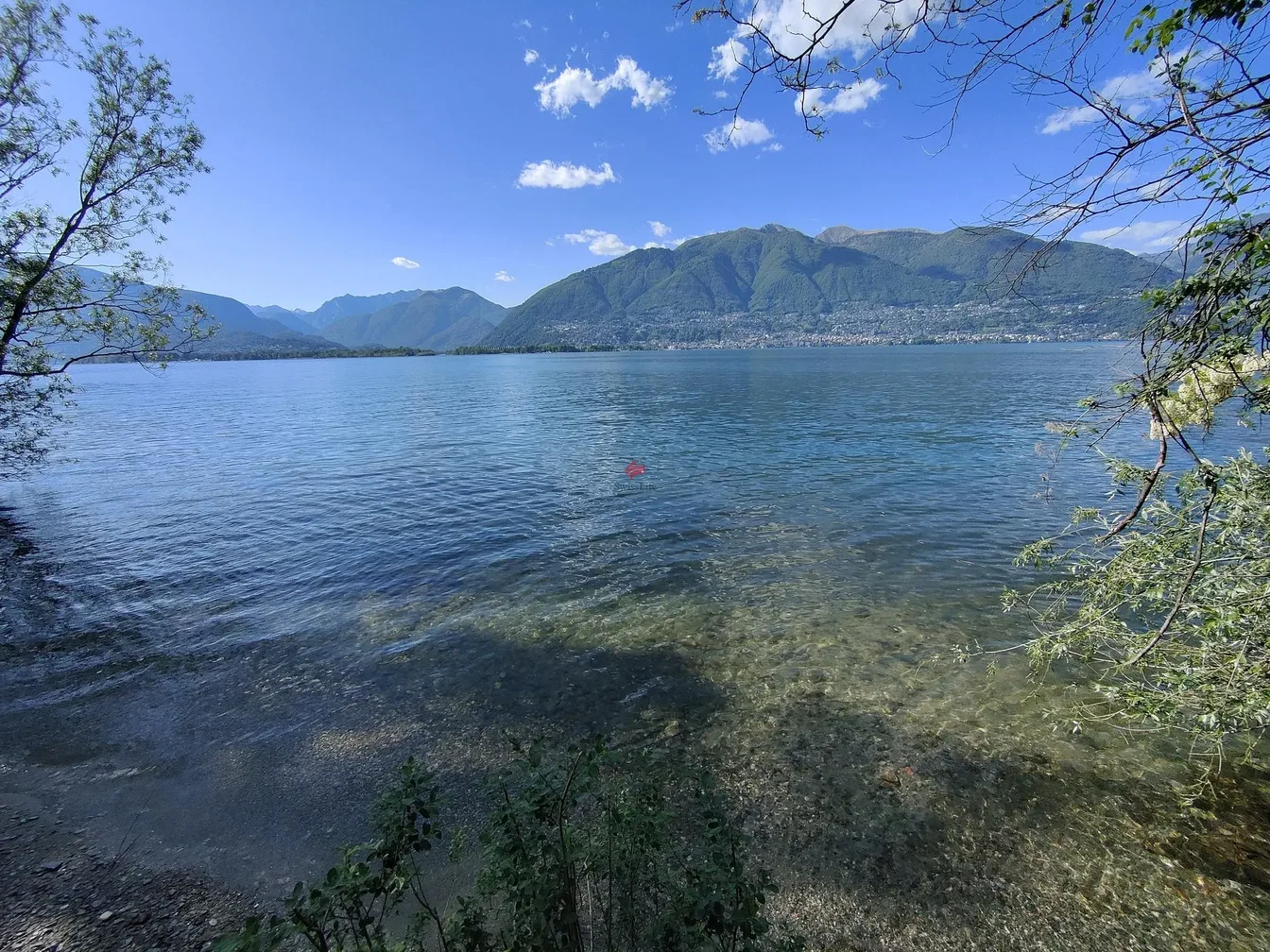 Casa e dintorni; vista, luce naturale