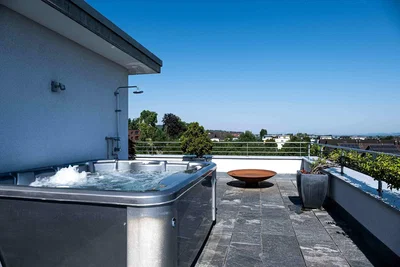 Terraço; vista, luz natural