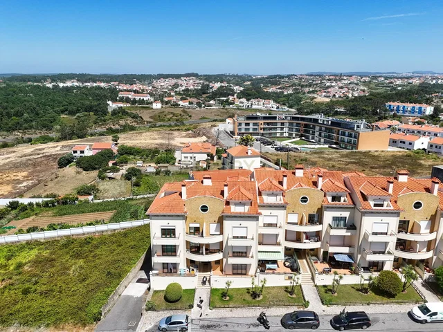 Casa e arredores; vista, luz natural
