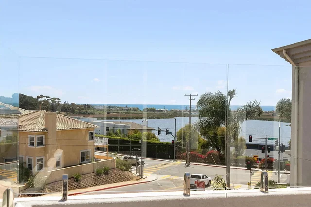 Terrace; view, natural light