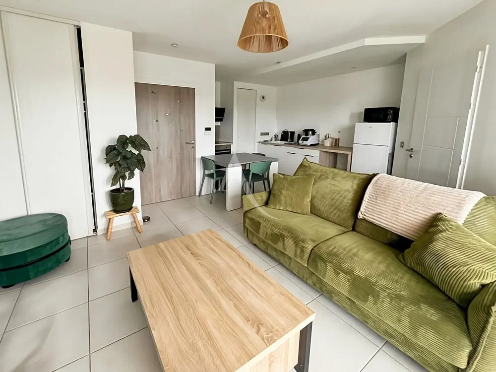 Salon; lumière naturelle, style moderne