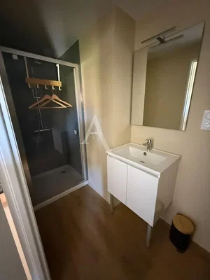 Salle de bain; carrelage, parquet