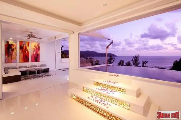 Living room; view, natural light