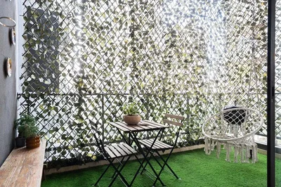 Balkon; přirozené světlo, rustikální styl