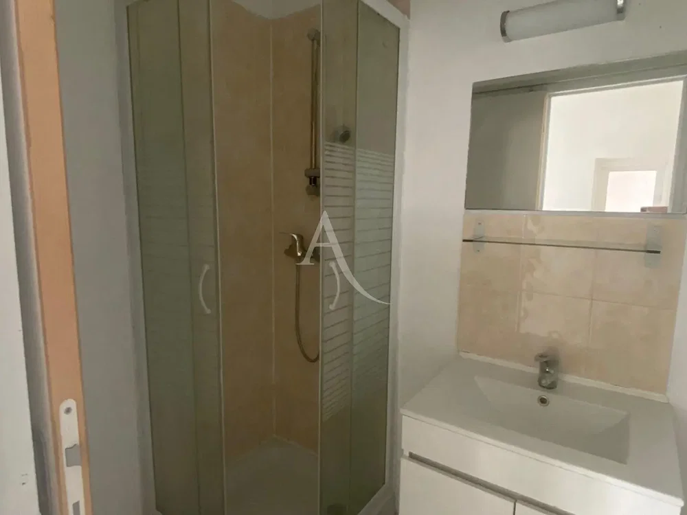 Salle de bain; carrelage, rénové