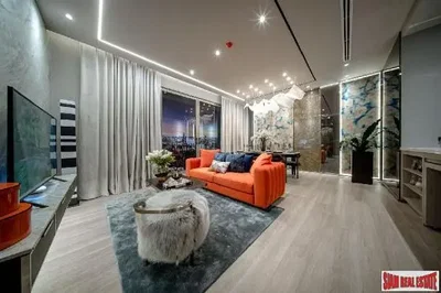 Obývací pokoj; výhled, moderní styl, přirozené světlo, dřevěná podlaha