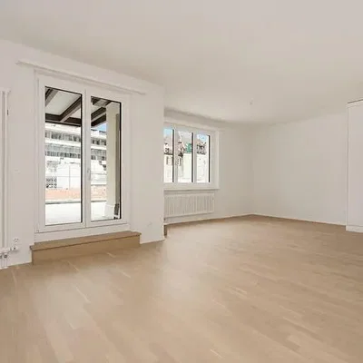 Salon; parquet, lumière naturelle