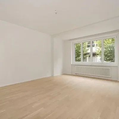 Salon; parquet, lumière naturelle