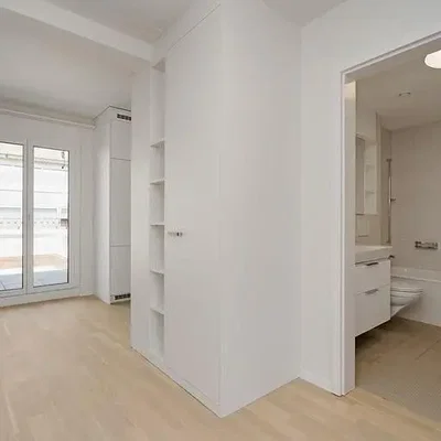 Chambre; parquet, lumière naturelle