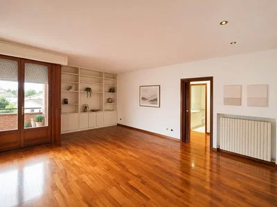 Salon; parquet, lumière naturelle