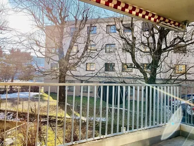 Balcon; lumière naturelle, vue