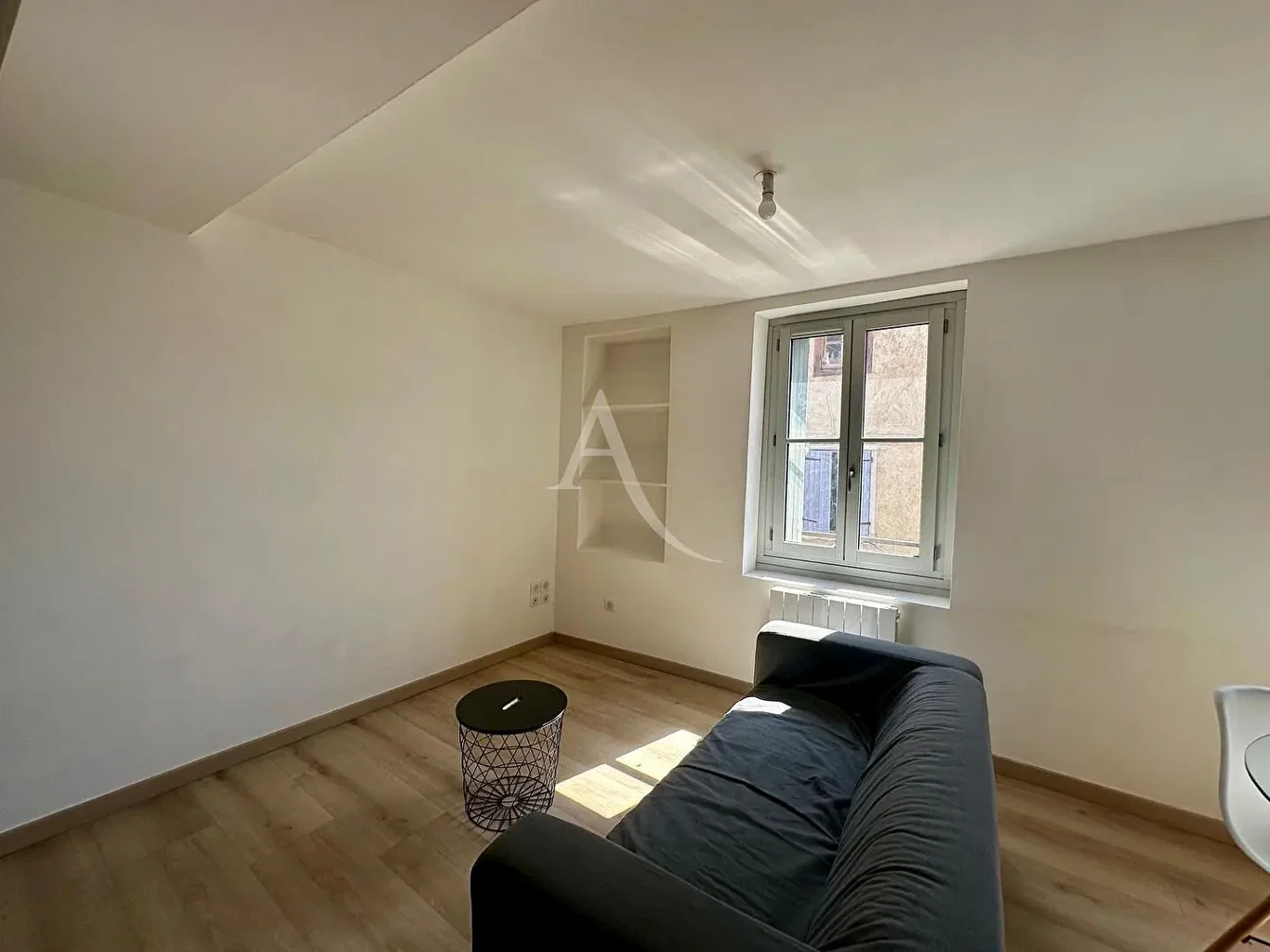 Salon; parquet, lumière naturelle
