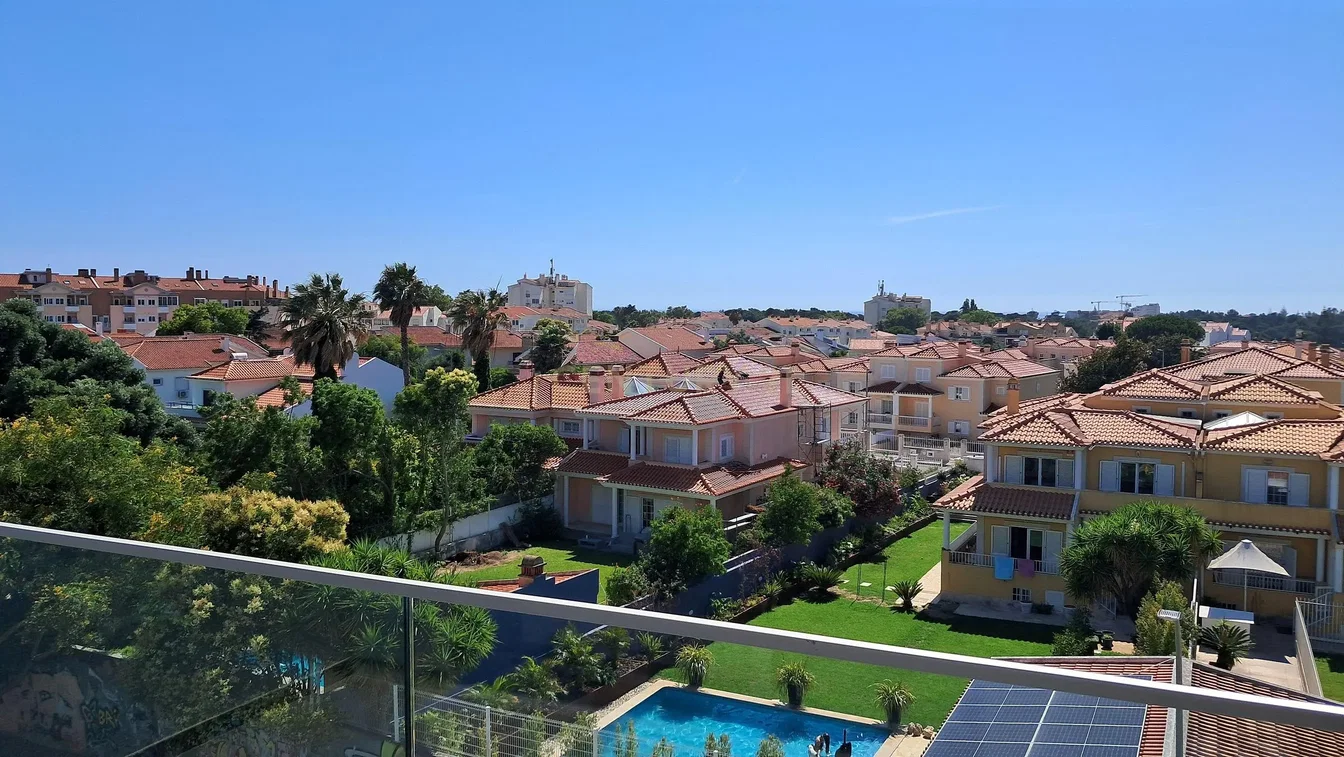 Balcon; vue, lumière naturelle