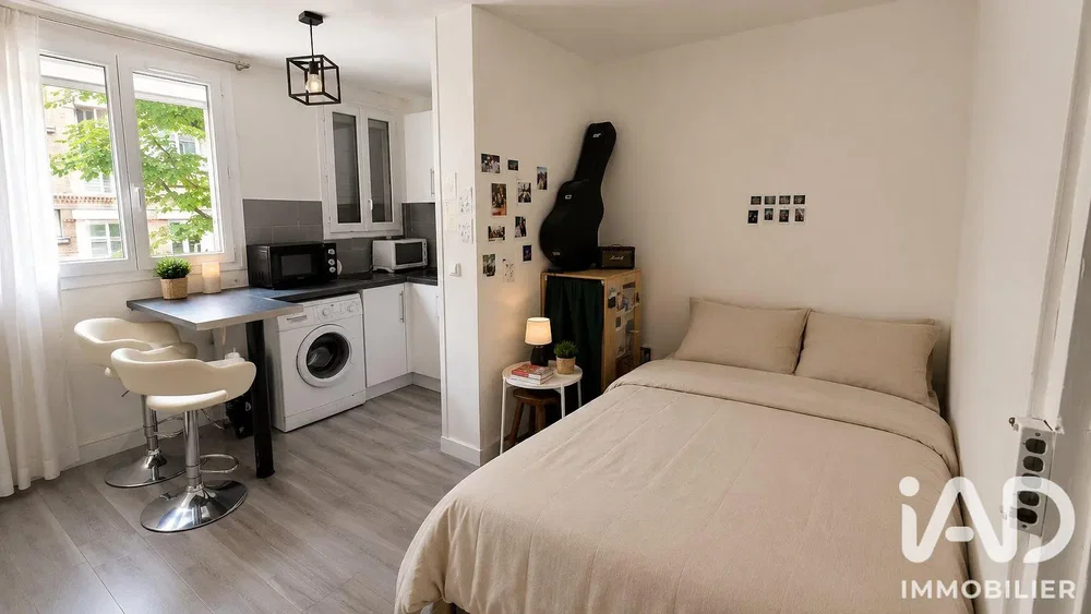 Schlafzimmer; küchengeräte, holzboden, tageslicht