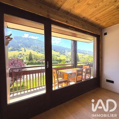 Terrasse; blick, holzbalken, holzboden, tageslicht