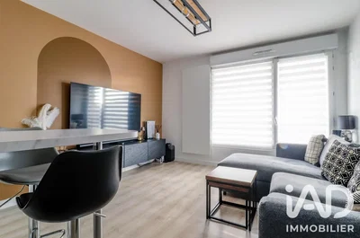 Wohnzimmer; moderner stil, holzboden, tageslicht