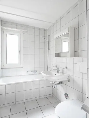 Salle de bain; carrelage, lumière naturelle