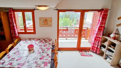 Wohnzimmer; tageslicht, blick