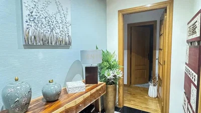 Garderobe; tageslicht, moderner stil, holzboden