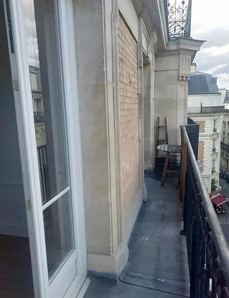 Balkon; pogled, prirodno svjetlo